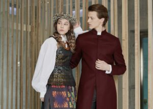 modernus tautinis kostiumas lekeckas